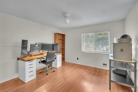 632 NW 208th Terrace Pembroke Pines FL 33029