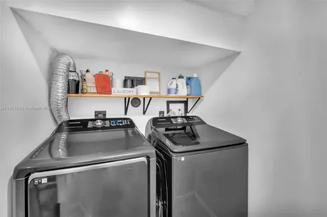 632 NW 208th Terrace Pembroke Pines FL 33029
