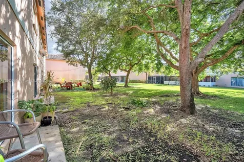 632 NW 208th Terrace Pembroke Pines FL 33029