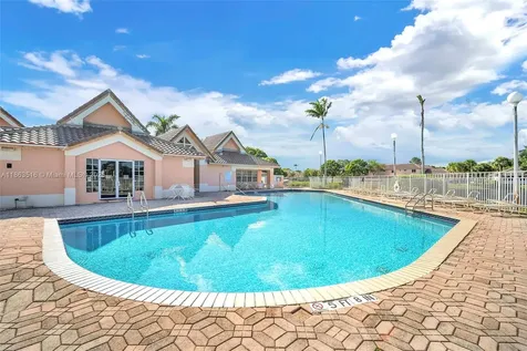 632 NW 208th Terrace Pembroke Pines FL 33029