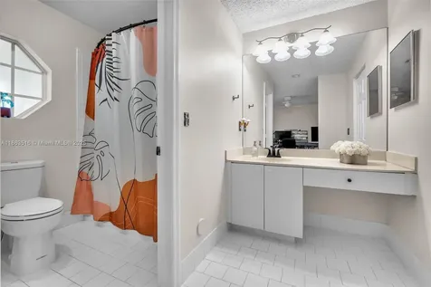 632 NW 208th Terrace Pembroke Pines FL 33029