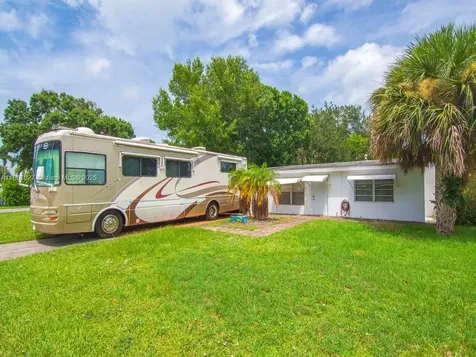 1650 5 Avenue Vero Beach FL 32960