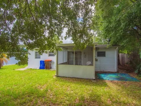 1650 5 Avenue Vero Beach FL 32960