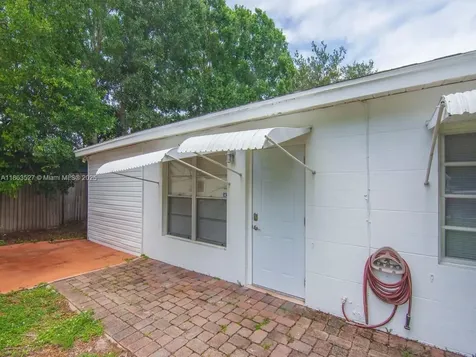 1650 5 Avenue Vero Beach FL 32960