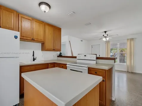 1650 5 Avenue Vero Beach FL 32960