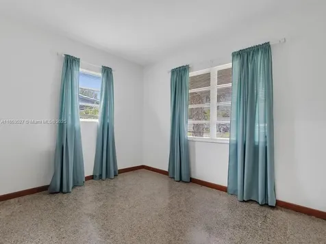 1650 5 Avenue Vero Beach FL 32960