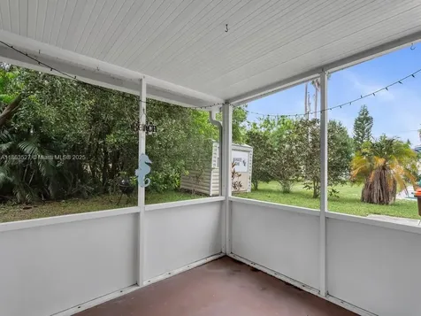 1650 5 Avenue Vero Beach FL 32960
