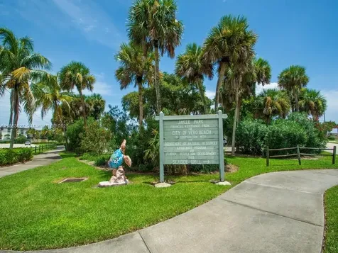 1650 5 Avenue Vero Beach FL 32960