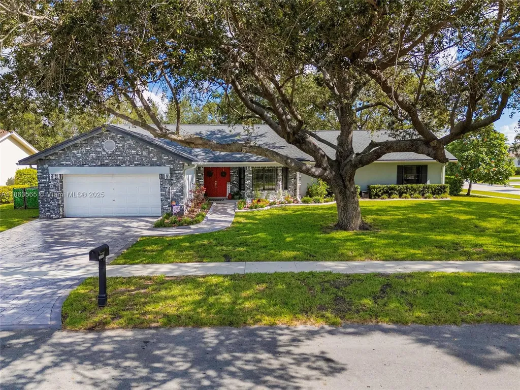 20341 NW 8th Street Pembroke Pines FL 33029