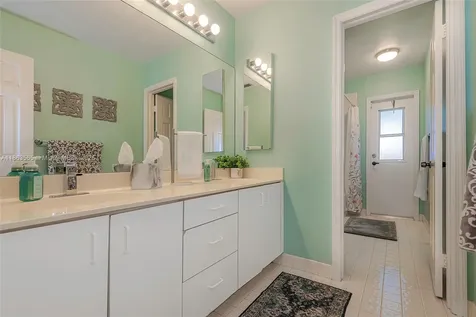 20341 NW 8th Street Pembroke Pines FL 33029