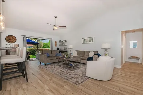 20341 NW 8th Street Pembroke Pines FL 33029