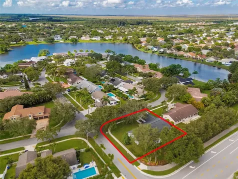 20341 NW 8th Street Pembroke Pines FL 33029