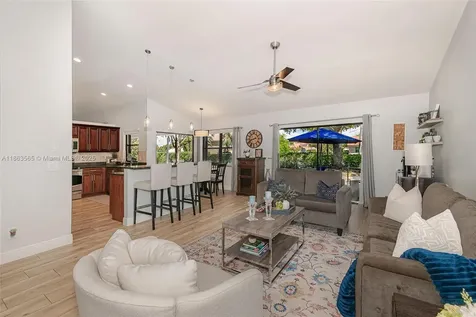 20341 NW 8th Street Pembroke Pines FL 33029