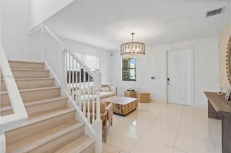 9974 NW 86th Terrace Doral FL 33178