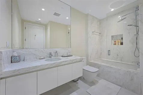 17901 Collins Avenue Sunny Isles Beach FL 33160