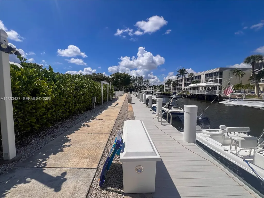 769 Jeffery Street Boca Raton FL 33487