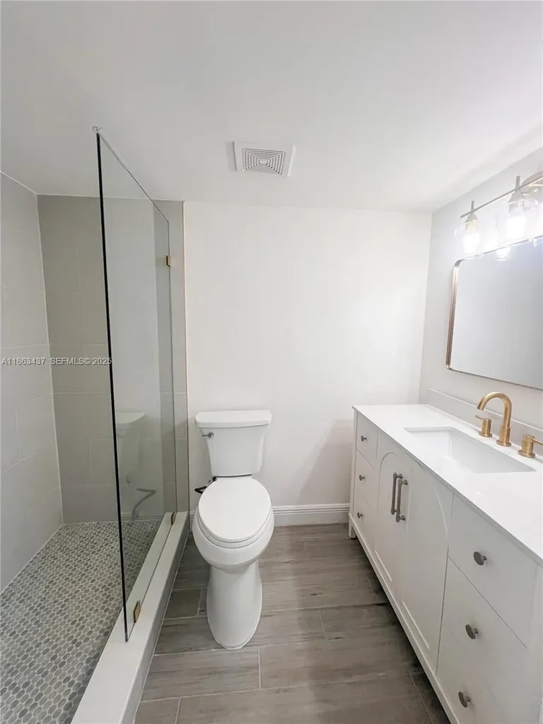 769 Jeffery Street Boca Raton FL 33487