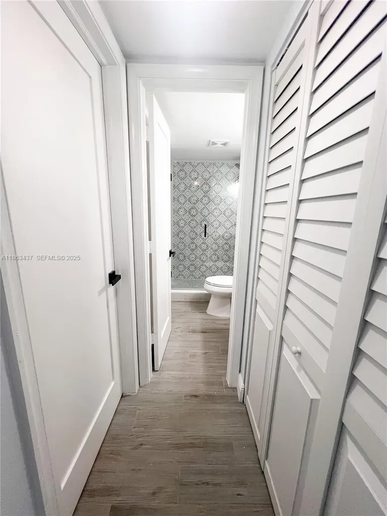 769 Jeffery Street Boca Raton FL 33487