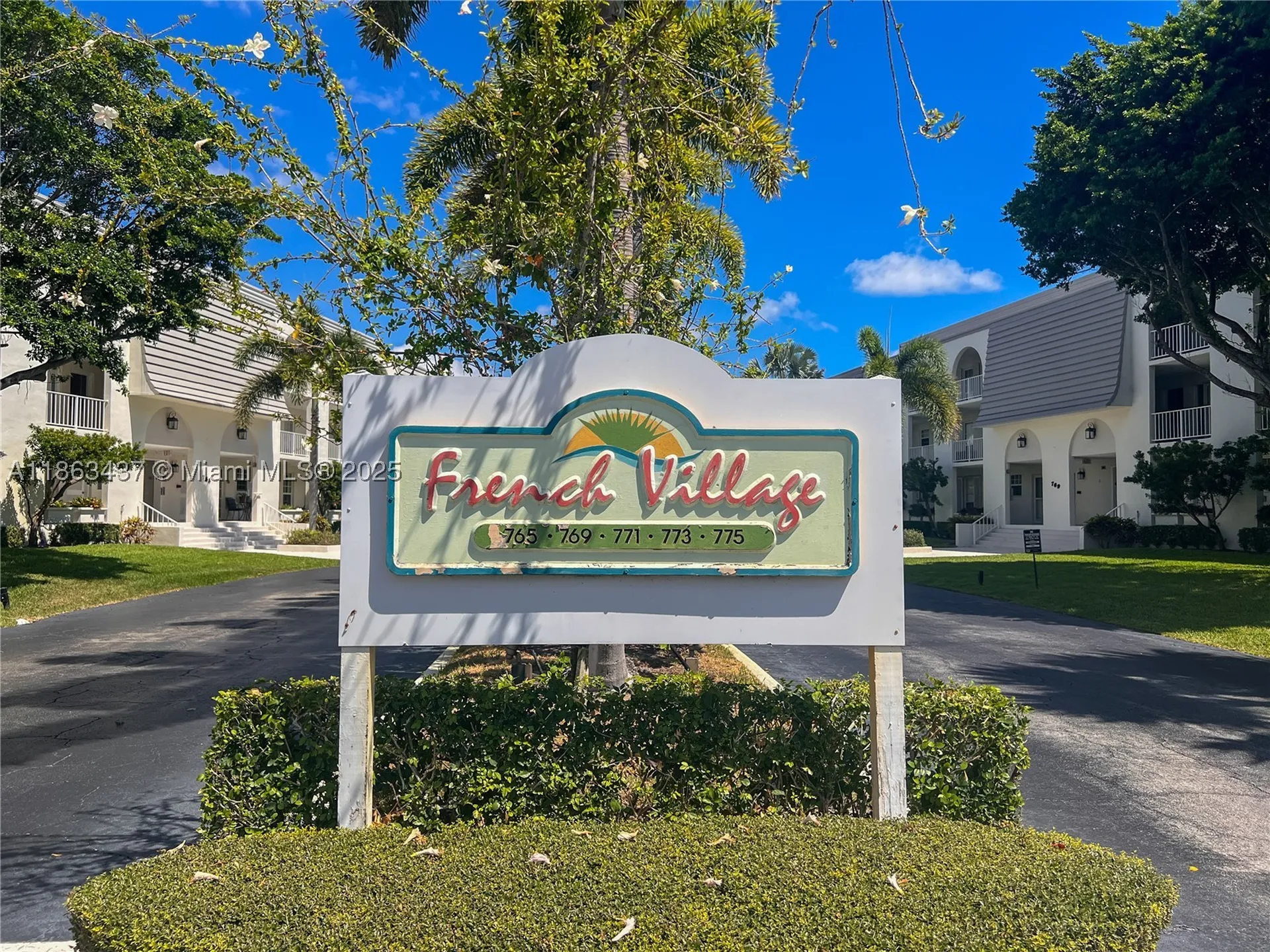 769 Jeffery Street Boca Raton FL 33487
