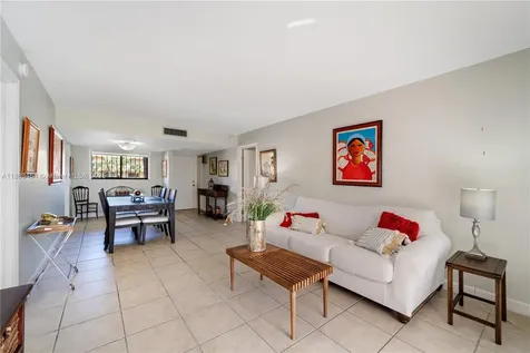8415 SW 107th Avenue Miami FL 33173