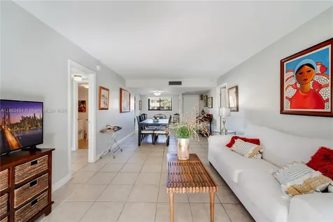8415 SW 107th Avenue Miami FL 33173