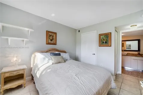 8415 SW 107th Avenue Miami FL 33173