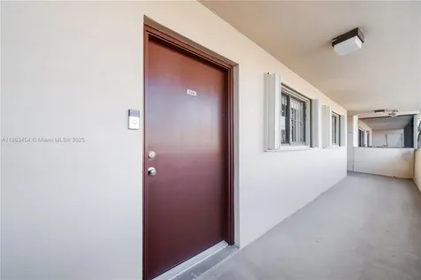 8415 SW 107th Avenue Miami FL 33173
