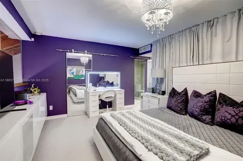 1530 W Golfview Drive Pembroke Pines FL 33026