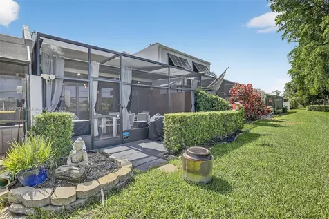 1530 W Golfview Drive Pembroke Pines FL 33026