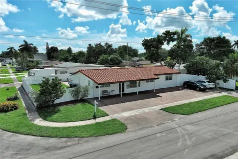 7490 Buchanan Street Hollywood FL 33024