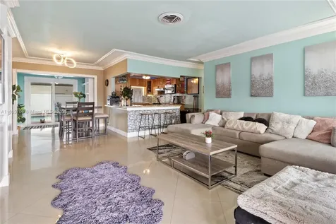 7490 Buchanan Street Hollywood FL 33024