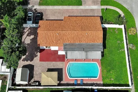 7490 Buchanan Street Hollywood FL 33024