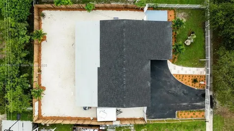620 N 64th Avenue Hollywood FL 33024