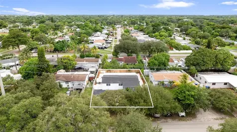 620 N 64th Avenue Hollywood FL 33024