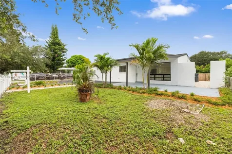 620 N 64th Avenue Hollywood FL 33024