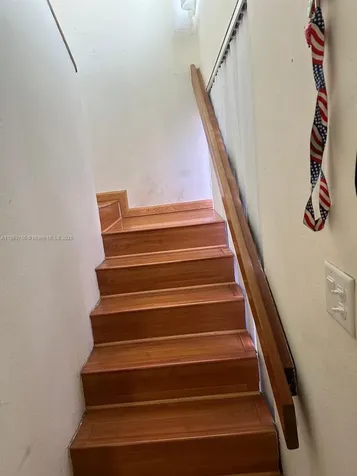 11208 SW 67th Terrace Miami FL 33173