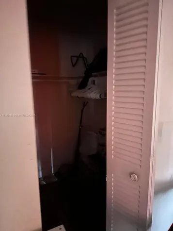 11208 SW 67th Terrace Miami FL 33173