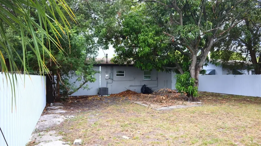 2503 NW 9th Street Fort Lauderdale FL 33311