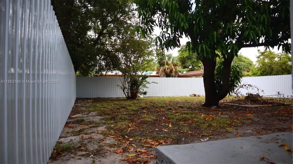 2503 NW 9th Street Fort Lauderdale FL 33311