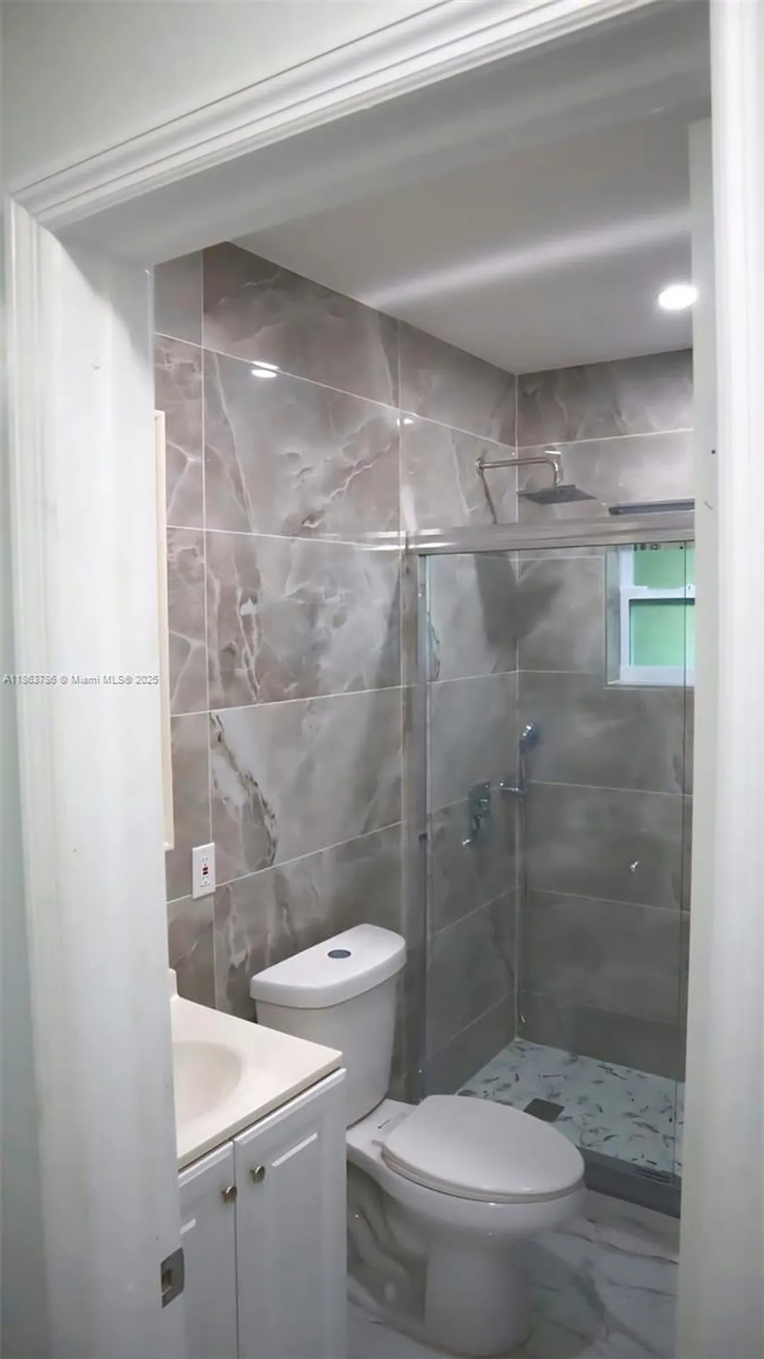 2503 NW 9th Street Fort Lauderdale FL 33311