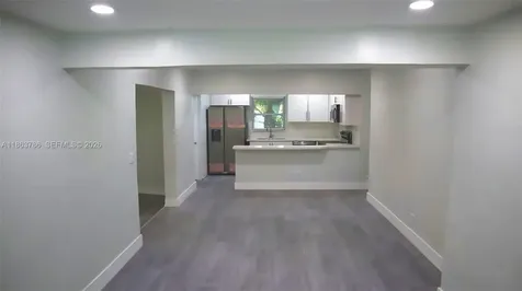 2503 NW 9th Street Fort Lauderdale FL 33311