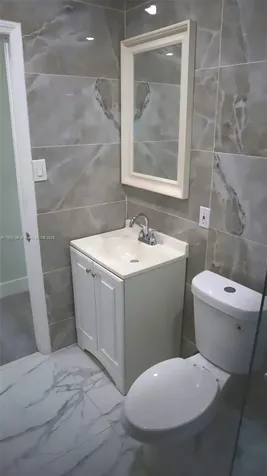 2503 NW 9th Street Fort Lauderdale FL 33311