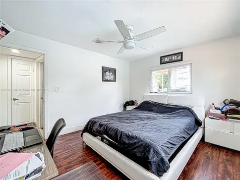 2610 SW 19th Street Fort Lauderdale FL 33312