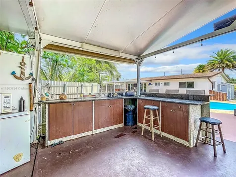 2610 SW 19th Street Fort Lauderdale FL 33312