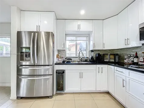 2610 SW 19th Street Fort Lauderdale FL 33312