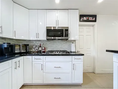 2610 SW 19th Street Fort Lauderdale FL 33312