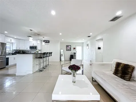 2610 SW 19th Street Fort Lauderdale FL 33312