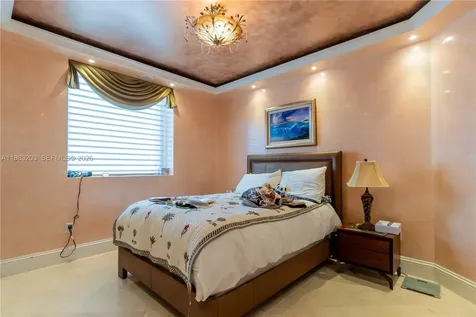 17875 Collins Avenue Sunny Isles Beach FL 33160