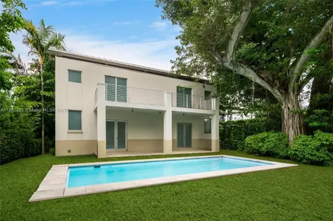 980 W 48th Street Miami Beach FL 33140