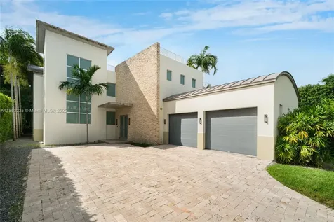 980 W 48th Street Miami Beach FL 33140